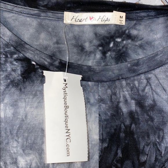 Tye-Dye Ruched Crop Top - Picture 3 of 3